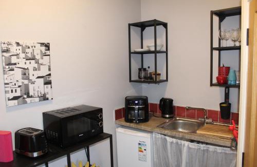 Rathmullan Apartment | Studio flat - An Bonnan Bui