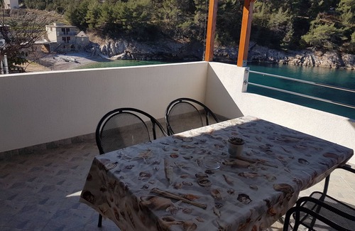 Bogomolje Apartment | Studio flat near beach Cove Mala Pogorila, Hvar (AS-8952-c)