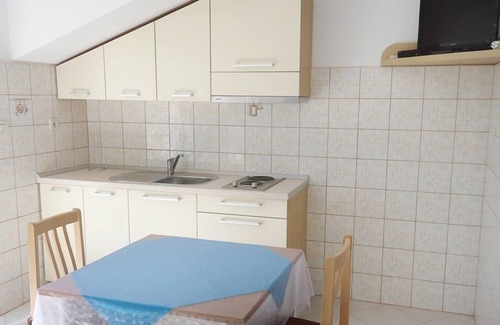 Sumartin Apartment | Studio flat with balcony and sea view Sumartin, Brač (AS-5620-c)