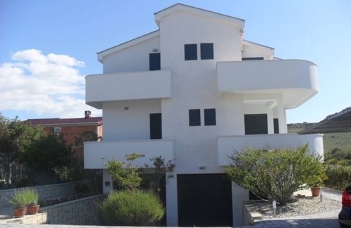 Ljubac Apartment | Studio flat with balcony and sea view Ljubač, Zadar (AS-14593-b)