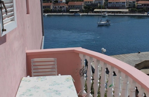 Island Dugi Otok Apartment | Studio flat with balcony and sea view Sali, Dugi otok (AS-443-a)