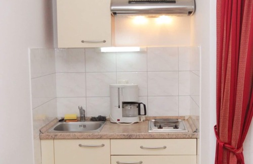 Vinjerac Apartment | Studio flat with terrace and sea view Vinjerac, Zadar (AS-3248-e)