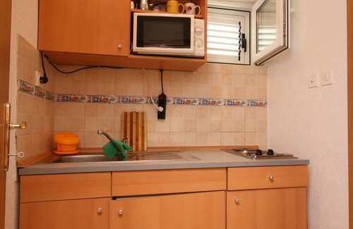 Ratac Apartment | Studio flat with terrace Makarska (AS-6636-a)