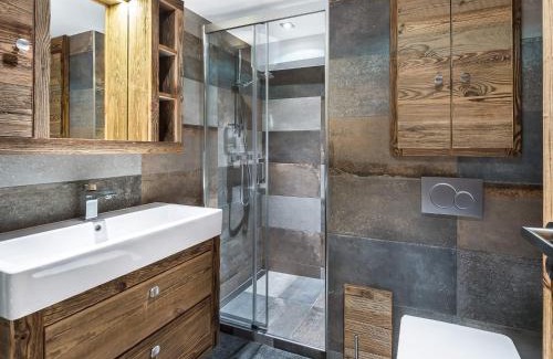 Meribel Apartment | Studio fonctionnel à Méribel avec mezzanine, balcon, et à proximité des pistes - FR-1-565-35