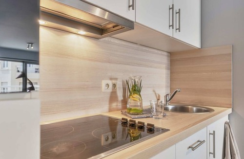 Blankenberge Apartment | Studio for 2 persons with sea view and balcony