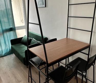Le Mee-sur-Seine Apartment | Studio Green - Le Mee