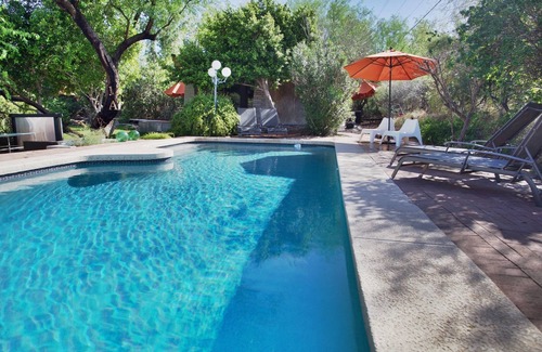 Camelback East Cottage | Studio Guesthouse In Resort Setting