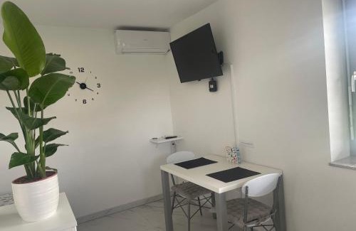 Kranj Apartment | Studio Hathor - Bikers Welcome