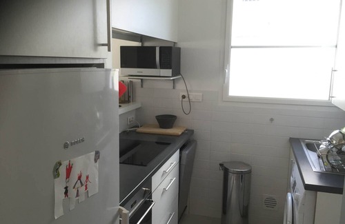 La Baule-Escoublac Apartment | Studio in a building in the middle of the beach in La Baule 7 nights minimum.