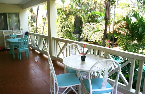 Costambar Apartment | studio in a tropical garden close to the beautiful beach
