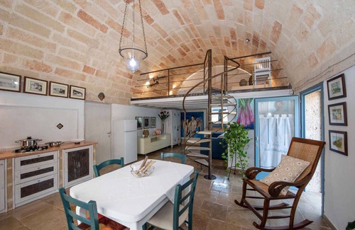 Spongano Apartment | Studio in an olive grove