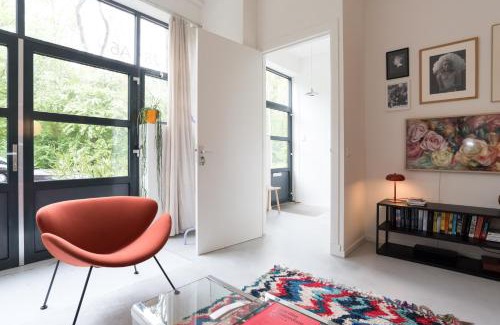 IJplein en Vogelbuurt Bed & Breakfast | Studio in creative district, FREE parking