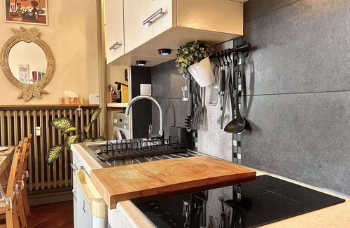 Aix-les-Bains City Center Apartment | Studio in hyper center renovated - Secure parking - Wi Fi