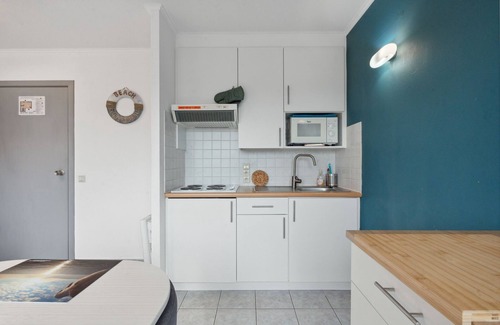 Blankenberge Apartment | Studio in Knokke near the Beach