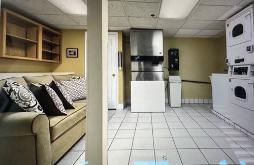 Downtown Salt Lake City Apartment | Studio in Salt Lake City across the street from LDS Conference Center.