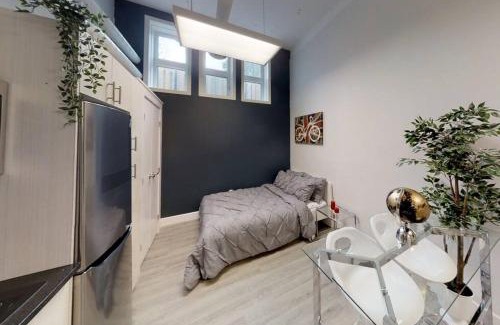 Sandy Hill Bed & Breakfast | Studio in the heart of downtown