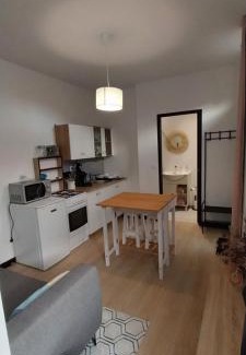 Laval Apartment | Studio indépendant