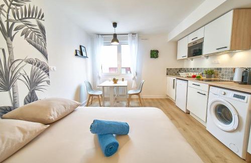 Jean Moulin - Marius Berliet Apartment | Studio - L'ännexe