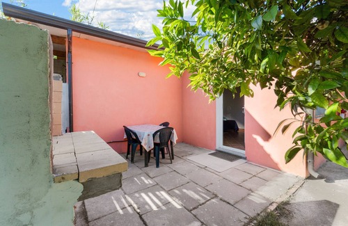 Teulada Apartment | Studio 'L'Arancio' with Mountain View, Private Terrace and Air Conditioning