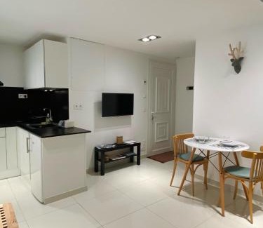 Saint-Etienne-de-Tinee Apartment | Studio La Tour