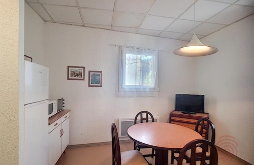 Lamalou-les-Bains Apartment | Studio Lamalou-les-Bains, 1 pièce, 2 personnes - FR-1-451-78