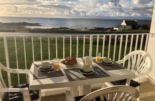 Quiberon Apartment | Studio les 3 iles vue mer N42