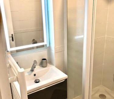 Le Pouliguen Apartment | Studio les pieds dans l'eau