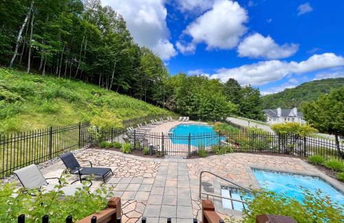 Mont-Tremblant Village Apartment | Studio LIV203 by Gestion ELITE