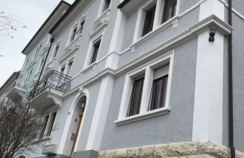Tramelan Apartment | Studio Lumineux, Calme au Centre du Village, Proches de Piscine, et Commerces