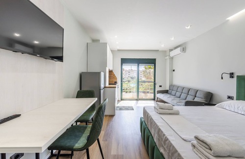 Golem Apartment | Studio MareBlu by PS