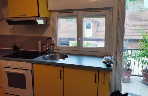 La Courneuve House | Studio Meublé Pour une ou Deux Personnes