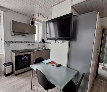 Les Rousses Apartment | Studio meublé rénové superbes prestations proche Hyper Centre - Résidence La Fresnaie
