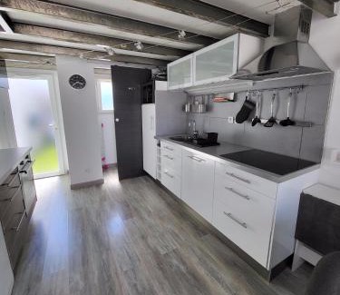 Saint-Bres Apartment | Studio mezzanine Saint Bres. 20min de Montpellier