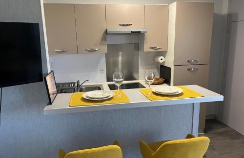 Fabron Apartment | Studio Mila