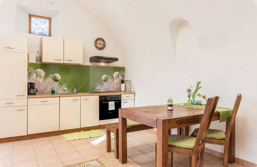 Sarntal Apartment | Studio 'Moserhof - Sunnseit' with Mountain View, Garden & Wi-Fi