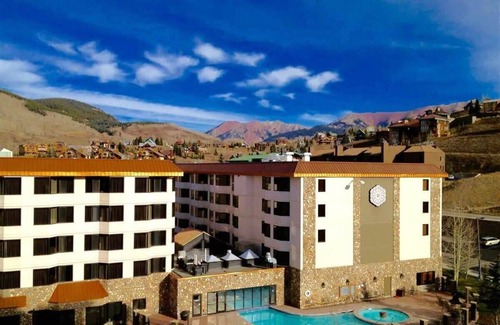 Crested Butte Condo | Studio Near Resort w/Pool, Hot Tub