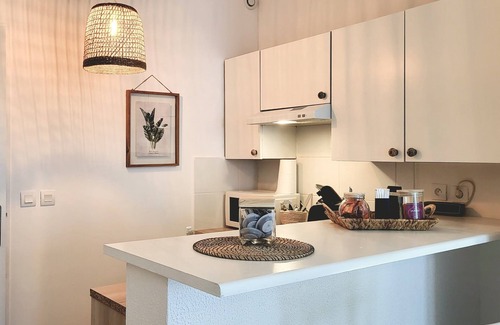 Lunel Apartment | Studio near train station and Lunel town center.