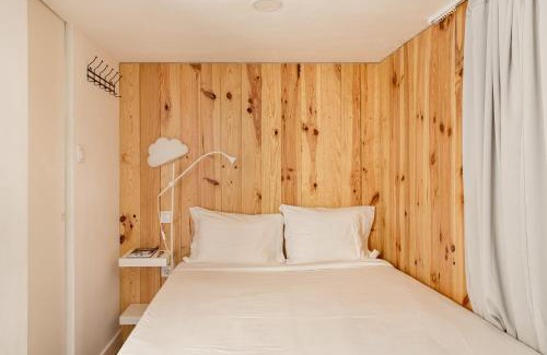 Algueirao - Mem Martins Apartment | Studio Nest - Near the train to Lisbon & Sintra