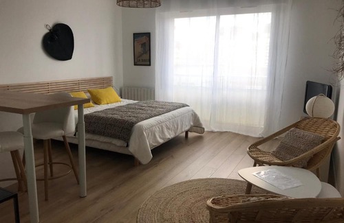 Le Pouliguen Apartment | Studio neuf , à 2 pas de la plage et du port