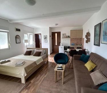Donje Polje Apartment | Studio Nik
