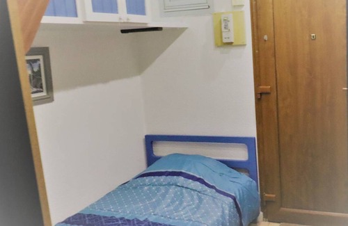 Goise-Champommier-Champclairot Apartment | Studio Niort, studio flat, 5 persons