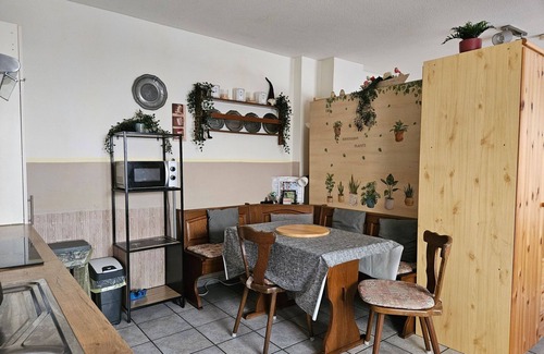 Ober-Morlen Apartment | Studio OM1 = Manuela - House OM for 1-16 persons, 23km to FFM-North