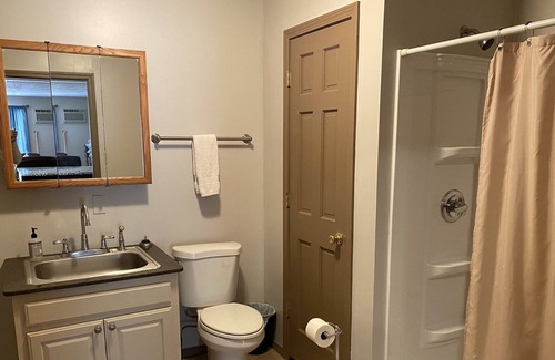 Hulbert Apartment | Studio on Gray House Farm