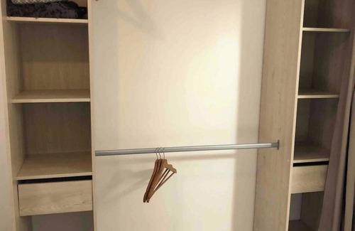 Jussac Apartment | Studio on one level - Free parking - 1bed - 4p - garden