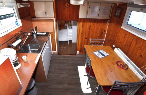 2nd Arrondissement Apartment | Studio Péniche, La Timonerie, Côté Lyon Perrache