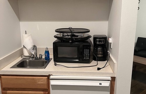 Port Saint Lucie Apartment | Studio PGA Village Golf/Mets fans Getaway