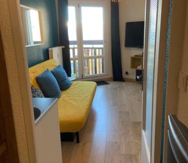 Les Orres Apartment | Studio pieds des pistes les orres 1650