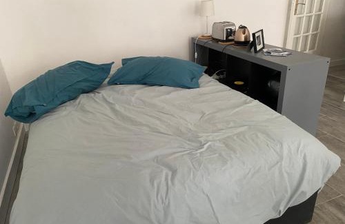 Rambouillet Apartment | Studio Plein Centre
