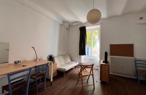 Sablon - Trudaine Apartment | Studio PMR proche du centre