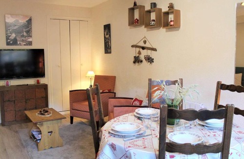 Les Claux Apartment | Studio Près des Pistes à Vars Les Claux - Proche Commerces - 4 Couchages - Calme et Confort - FR-1-330B-99